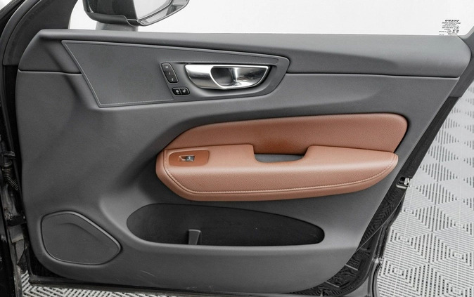 Volvo XC 60 cena 189850 przebieg: 46201, rok produkcji 2021 z Racibórz małe 704